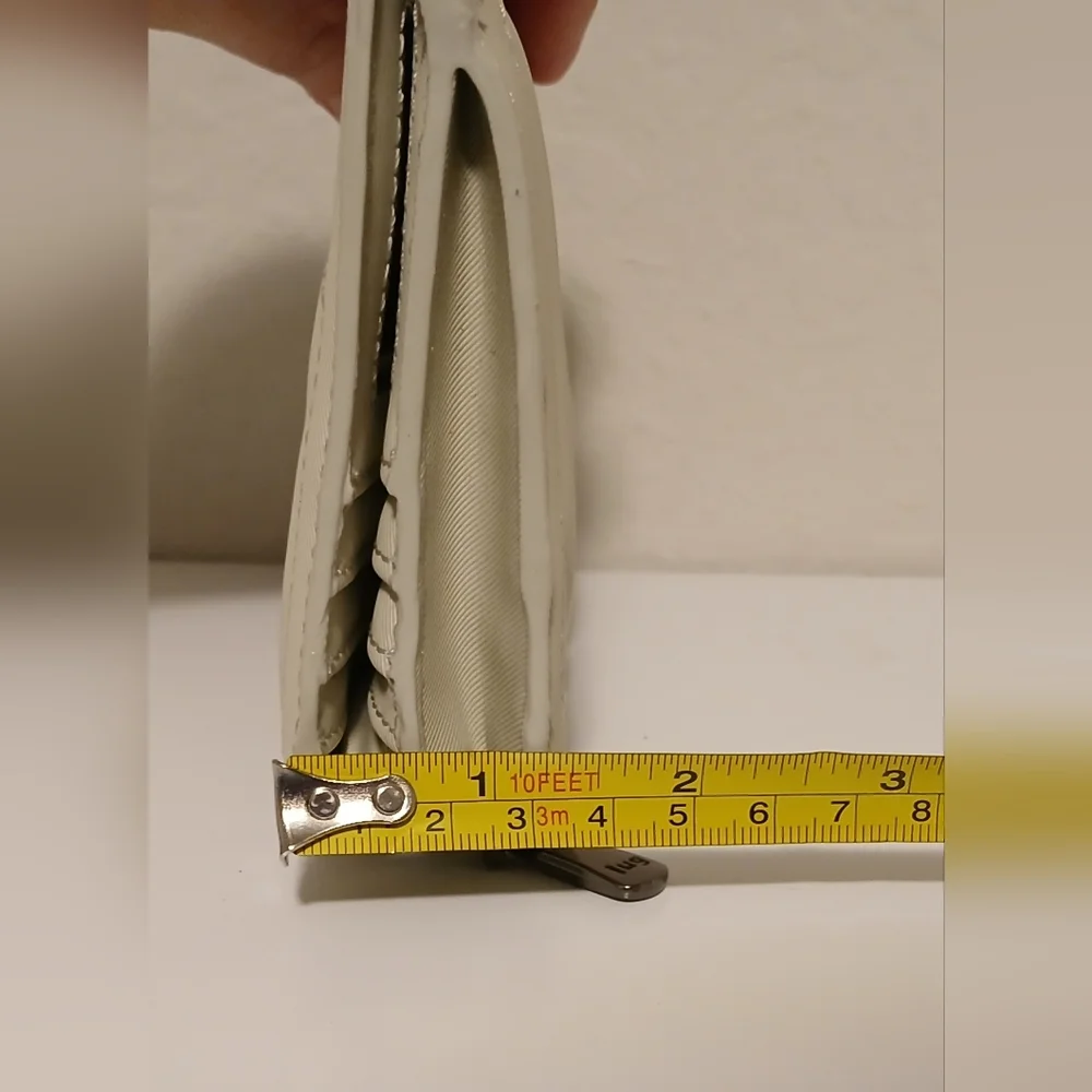 Lug Surrey‎ Cream Wallet